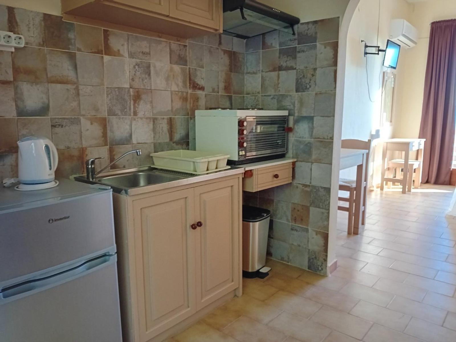 Mandaniki Apartments Vasilias  Habitación foto